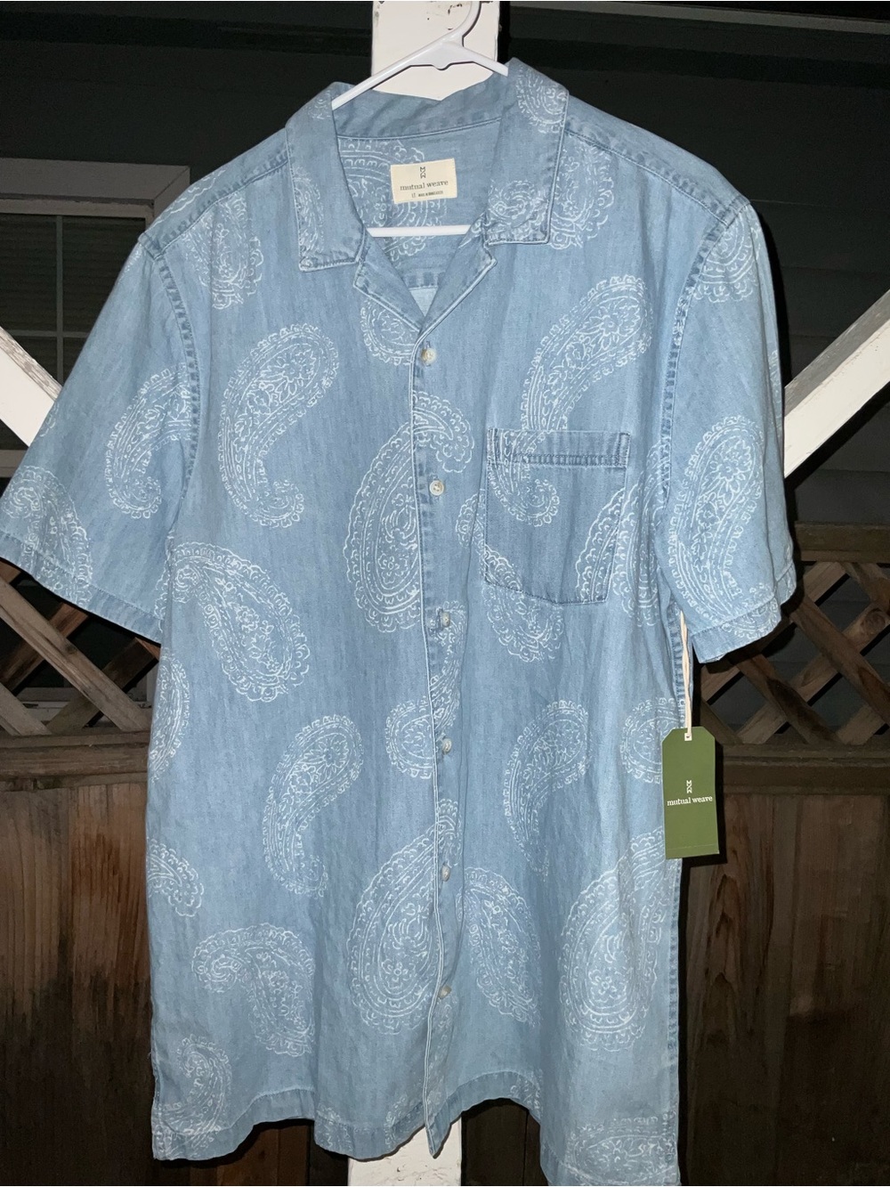 NWT Mutual Weave Indigo Paisley Short Sleeve Button-Down Shirt LT